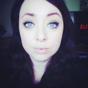 Meet your Posher, Kelli